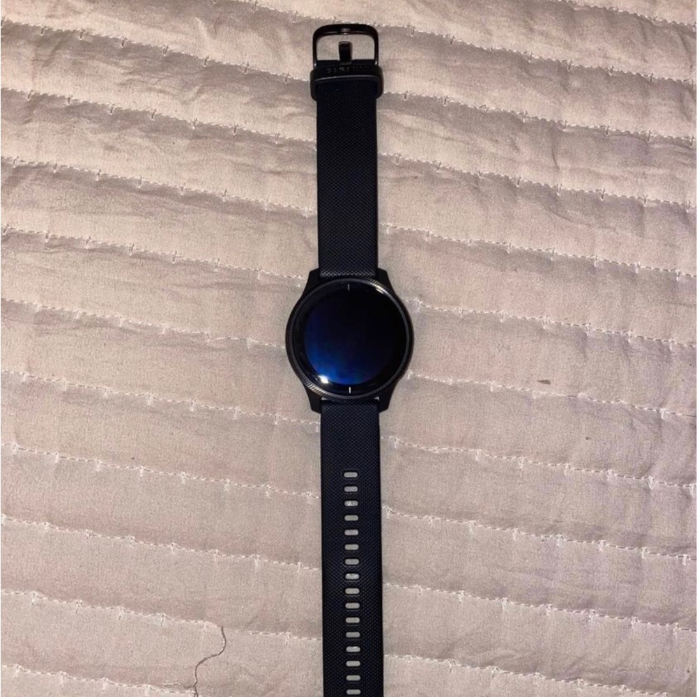 Like New Garmin Venu!